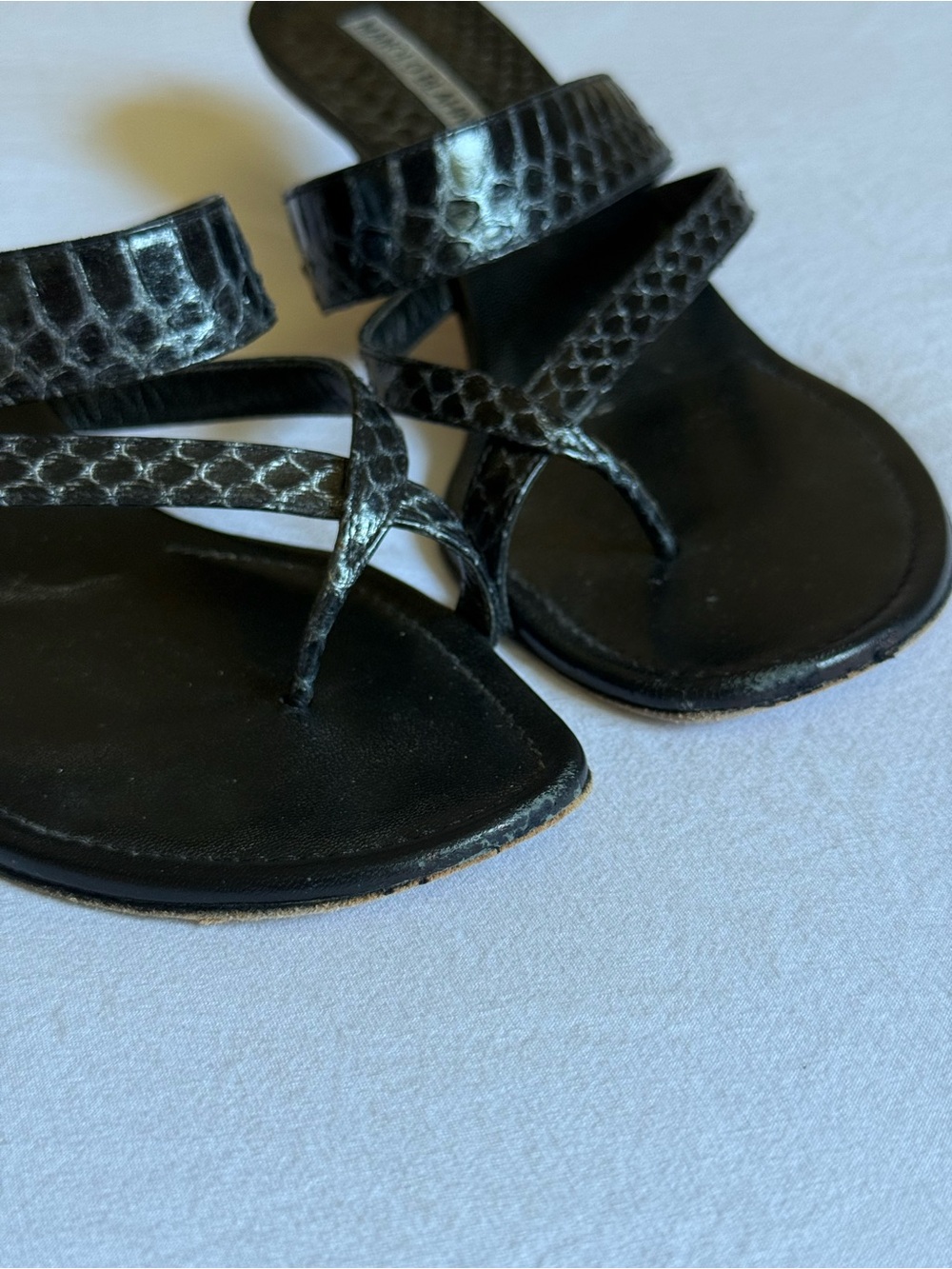 Vintage Manolo Blahnik Black Snakeskin Susa Mules/Sandals on kitten heels - Picture 12 of 13
